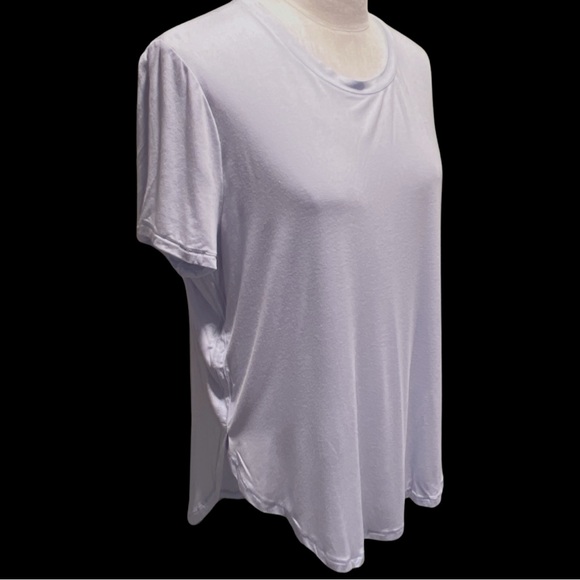 NWT XL Madison baby blue/light periwinkle super soft stretchy tee - Picture 1 of 8
